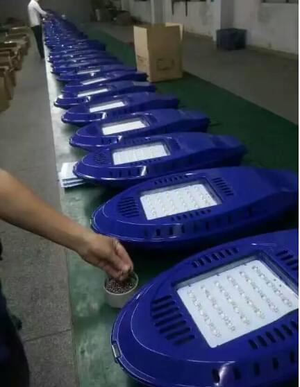甘肅太陽能路燈生產時