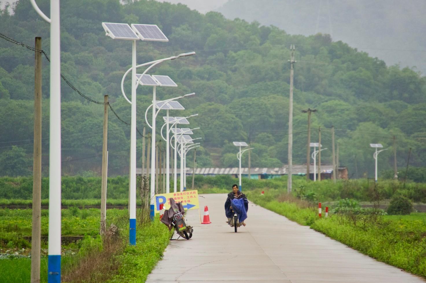 在大霧天氣，LED路燈如何保持穿透力？