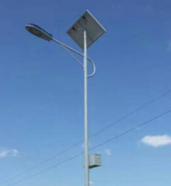 華可：120套四川led太陽能路燈已竣工驗收！